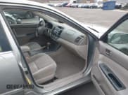 ✅ 2005 Toyota Camry LE • VIN: 4T1BE30KX5U955364 • Lot: 43717827. Listed on IAAI with 216,992 mi. Free auction sales archive from the USA and detailed vehicle history report at DreamBid. Image 5.