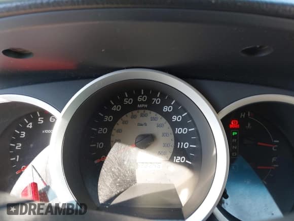 ✅ 2010 Toyota Tacoma PreRunner • VIN: 3TMJU4GN2AM101556 • Lot: 43420620. Listed on IAAI with 398,246 mi. Free auction sales archive from the USA and detailed vehicle history report at DreamBid. Image 7.