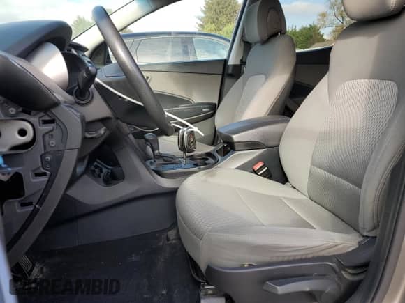 2015 Hyundai Santa Fe with VIN 5XYZTDLB5FG233829, listed as a Copart auction lot 91135295 with 146,779 mi miles and Clean title. Bid and sale history available at DreamBid. Image 7.