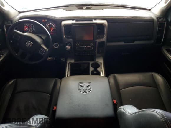 ✅ 2014 Ram 1500 Sport • VIN: 1C6RR7HT1ES226863 • Lot: 70637685. Wystawiony na Copart z przebiegiem 138 749 mil. Bezpłatny archiwum sprzedaży aukcyjnych z USA i szczegółowy raport historii pojazdu na DreamBid. Zdjęcie 8.