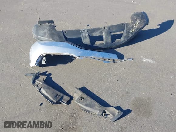 ✅ 2012 Honda Accord SE • VIN: 1HGCP2F66CA088522 • Lot: 43625063. Listed on IAAI with 283,327 mi. Free auction sales archive from the USA and detailed vehicle history report at DreamBid. Image 12.