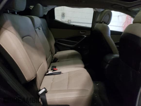 ✅ 2017 Hyundai Santa Fe Ultimate • VIN: 5NMZWDLA1HH048930 • Лот: 76378173. Опубликован ранее на Copart с пробегом Не указан. Бесплатный доступ к архиву аукционных продаж из США и подробный отчёт об истории автомобиля на DreamBid. Изображение 11.