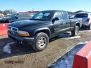 ✅ 2004 Dodge Dakota Sport • VIN: 1D7HG32N24S518815 • Lot: 41408182. Wystawiony na IAAI z przebiegiem 267 160 mil. Bezpłatny archiwum sprzedaży aukcyjnych z USA i szczegółowy raport historii pojazdu na DreamBid. Zdjęcie 2.