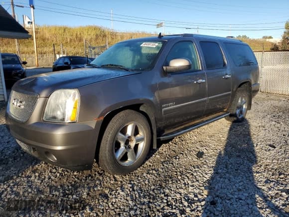✅ 2011 GMC Yukon XL Denali • VIN: 1GKS2MEF9BR231604 • Lot: 86499155. Listed on Copart with Not provided. Free auction sales archive from the USA and detailed vehicle history report at DreamBid. Image 1.