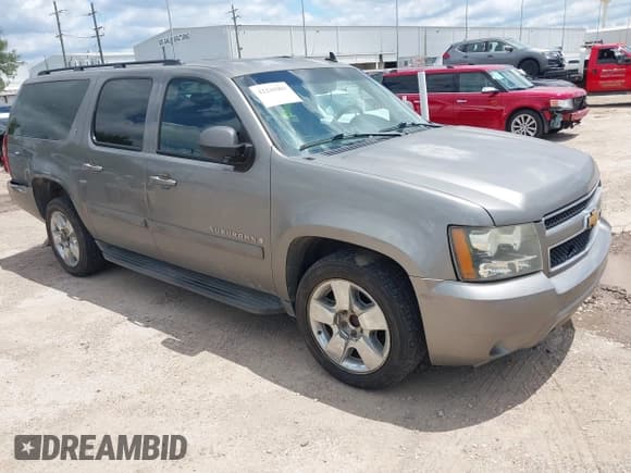 ✅ 2008 Chevrolet Suburban 3LT • VIN: 1GNFC16J78J228338 • Lot: 42241903. Listed on IAAI with 179,251 mi. Free auction sales archive from the USA and detailed vehicle history report at DreamBid. Image 1.