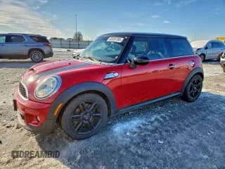 ✅ 2012 MINI Hardtop S • VIN: WMWSV3C59CTY17146 • Lot: 93526785. Listed on Copart with 111,374 mi. Free auction sales archive from the USA and detailed vehicle history report at DreamBid. Image 1.