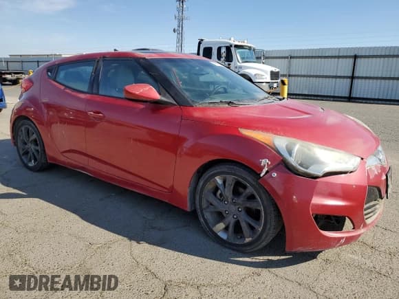 ✅ 2012 Hyundai Veloster w/Red Int • VIN: KMHTC6AD4CU060963 • Lot: 78530334. Wystawiony na Copart z przebiegiem 169 618 mil. Bezpłatny archiwum sprzedaży aukcyjnych z USA i szczegółowy raport historii pojazdu na DreamBid. Zdjęcie 4.