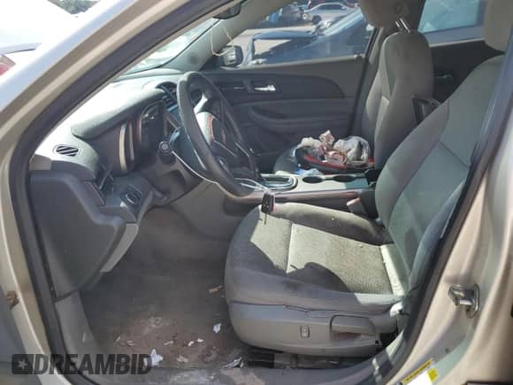 ✅ 2013 Chevrolet Malibu LS • VIN: 1G11A5SA0DF280180 • Lot: 87459995. Wystawiony na Copart z przebiegiem 184 580 mil mil. Skorzystaj z bezpłatnego archiwum sprzedaży aukcyjnych z USA i zobacz szczegółowy raport historii pojazdu na DreamBid. Zdjęcie 7.