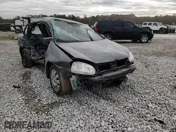 ✅ 2010 Volkswagen Jetta S • VIN: 3VWJZ7AJ1AM007562 • Lot: 60035115. Listed on Copart with 204,112 mi. Free auction sales archive from the USA and detailed vehicle history report at DreamBid. Image 11.