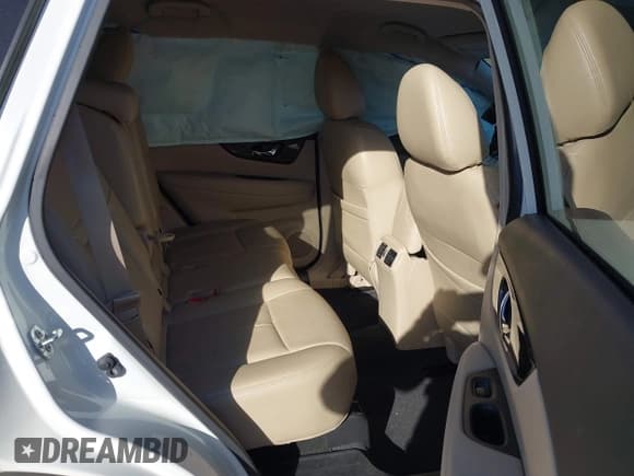 ✅ 2019 Nissan Rogue SV • VIN: JN8AT2MT8KW256810 • Lot: 43453894. Listed on IAAI with 74,551 mi. Free auction sales archive from the USA and detailed vehicle history report at DreamBid. Image 8.