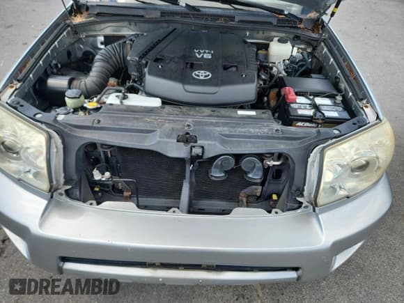 ✅ 2007 Toyota 4Runner Limited • VIN: JTEBU17R670126344 • Lot: 66992375. Listed on Copart with 114,701 mi. Free auction sales archive from the USA and detailed vehicle history report at DreamBid. Image 12.