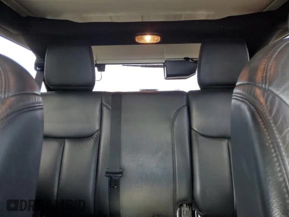 ✅ 2015 Jeep Wrangler Unlimited Sahara • VIN: 1C4HJWEG8FL726642 • Lot: 93007935. Listed on Copart with 173,386 mi. Free auction sales archive from the USA and detailed vehicle history report at DreamBid. Image 10.