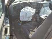 ✅ 2000 GMC Sierra 1500 SLE • VIN: 1GTEK14T7YZ362909 • Лот: 46817805. Опубликован ранее на Copart с пробегом 30 943 миль. Бесплатный доступ к архиву аукционных продаж из США и подробный отчёт об истории автомобиля на DreamBid. Изображение 8.