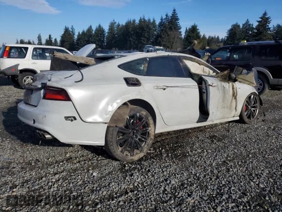 ✅ 2017 Audi S7 Premium Plus • VIN: WAUWFAFC9HN035860 • Lot: 83564904. Listed on Copart with Not provided. Free auction sales archive from the USA and detailed vehicle history report at DreamBid. Image 3.