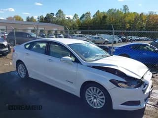 ✅ 2014 Ford Fusion SE Hybrid • VIN: 3FA6P0LU9ER252475 • Lot: 43476877. Listed on IAAI with 170,070 mi. Free auction sales archive from the USA and detailed vehicle history report at DreamBid. Image 1.