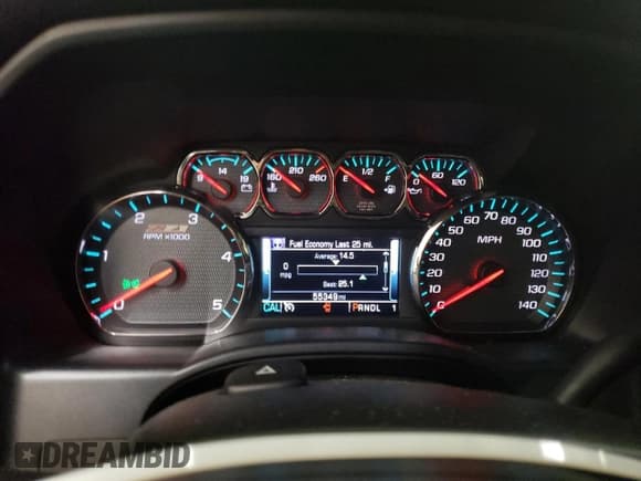 ✅ 2019 Chevrolet Silverado 2500HD LTZ • VIN: 1GC1KTEY9KF167746 • Lot: 55665304. Wystawiony na Copart z przebiegiem 55 349 mil. Bezpłatny archiwum sprzedaży aukcyjnych z USA i szczegółowy raport historii pojazdu na DreamBid. Zdjęcie 9.