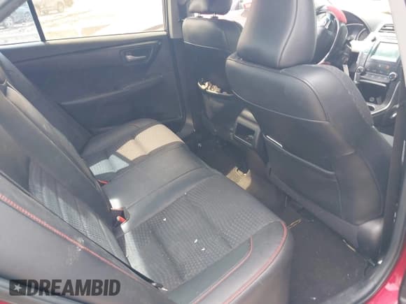 ✅ 2015 Toyota Camry XLE • VIN: 4T1BF1FK7FU953811 • Lot: 42289599. Listed on IAAI with 241,185 mi. Free auction sales archive from the USA and detailed vehicle history report at DreamBid. Image 8.