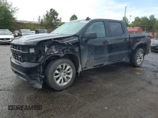 ✅ 2020 Chevrolet Silverado 1500 Custom • VIN: 3GCPWBEH6LG285682 • Lot: 81827695. Wystawiony na Copart z przebiegiem 123 065 mil. Bezpłatny archiwum sprzedaży aukcyjnych z USA i szczegółowy raport historii pojazdu na DreamBid. Zdjęcie 1.