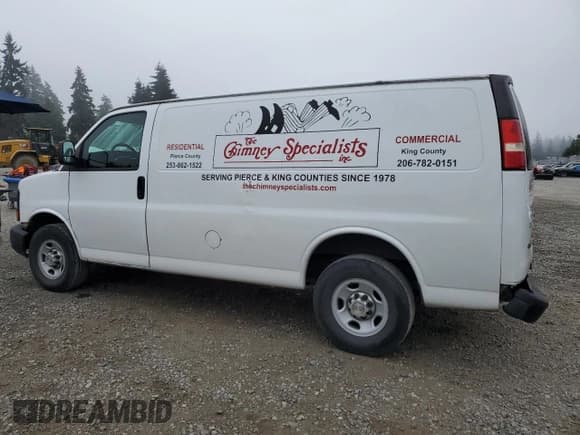 ✅ 2013 Chevrolet Express Cargo • VIN: 1GCWGFBA9D1189763 • Lot: 71209685. Listed on Copart with 190,488 mi. Free auction sales archive from the USA and detailed vehicle history report at DreamBid. Image 2.