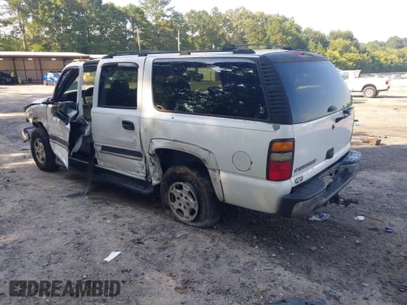 ✅ 2006 Chevrolet Suburban LS 1WT • VIN: 1GNEC16Z26J155801 • Лот: 42883293. Опубликован ранее на IAAI с пробегом 148 858 миль. Бесплатный доступ к архиву аукционных продаж из США и подробный отчёт об истории автомобиля на DreamBid. Изображение 3.