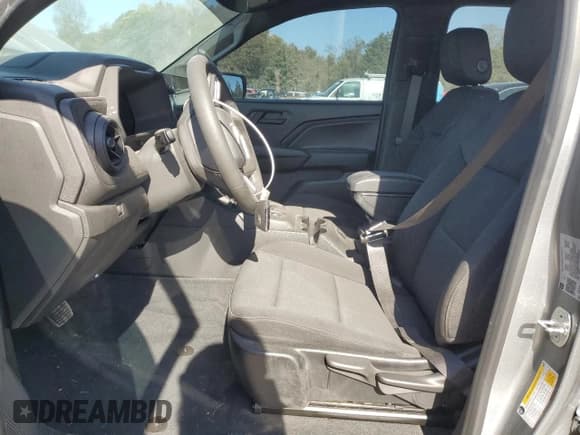 ✅ 2023 Chevrolet Colorado 2WD Work Truck • VIN: 1GCGSBEC7P1200014 • Lot: 89535225. Listed on Copart with 21,705 mi. Free auction sales archive from the USA and detailed vehicle history report at DreamBid. Image 7.