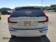 ✅ 2019 Volvo XC60 Inscription • VIN: LYVA22RL3KB235540 • Lot: 70962225. Wystawiony na Copart z przebiegiem 34 958 mil. Bezpłatny archiwum sprzedaży aukcyjnych z USA i szczegółowy raport historii pojazdu na DreamBid. Zdjęcie 6.