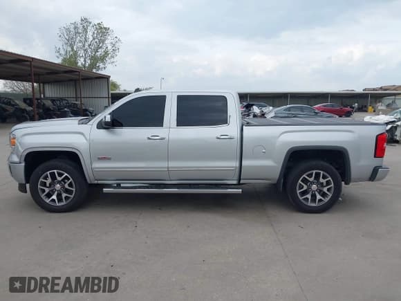 ✅ 2014 GMC Sierra 1500 SLT • VIN: 3GTU2VEC7EG103186 • Lot: 43715336. Listed on IAAI with 218,583 mi. Free auction sales archive from the USA and detailed vehicle history report at DreamBid. Image 14.