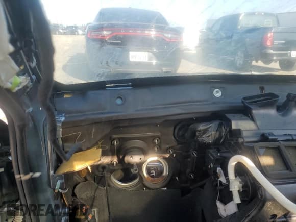 ✅ 2011 Cadillac CTS-V • VIN: 1G6DV5EP2B0153636 • Лот: 87212624. Опубликован ранее на Copart с пробегом Не указан. Бесплатный доступ к архиву аукционных продаж из США и подробный отчёт об истории автомобиля на DreamBid. Изображение 9.