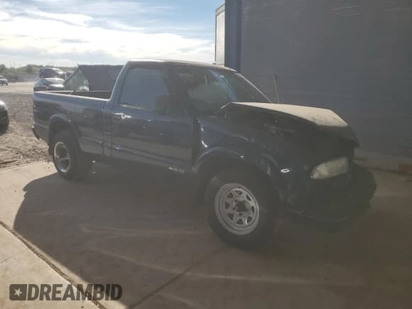 ✅ 2001 Chevrolet S-10 • VIN: 1GCCS145418253943 • Лот: 84837644. Опубликован ранее на Copart с пробегом 200 482 миль. Бесплатный доступ к архиву аукционных продаж из США и подробный отчёт об истории автомобиля на DreamBid. Изображение 4.