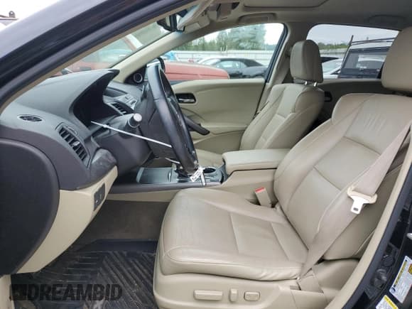 ✅ 2014 Acura RDX Technology • VIN: 5J8TB4H50EL006600 • Lot: 66797914. Listed on Copart with 120,556 mi. Free auction sales archive from the USA and detailed vehicle history report at DreamBid. Image 7.