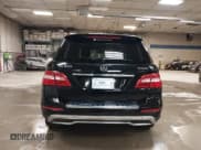 ✅ 2015 Mercedes-Benz M 350 • VIN: 4JGDA5HB8FA480935 • Lot: 42027038. Listed on IAAI with 140,511 mi. Free auction sales archive from the USA and detailed vehicle history report at DreamBid. Image 17.