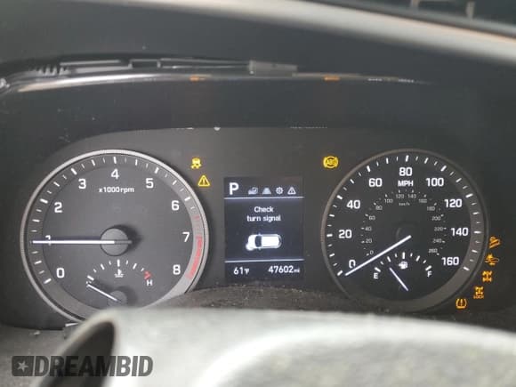 ✅ 2020 Hyundai Tucson Ultimate • VIN: KM8J3CAL0LU201430 • Lot: 82115215. Listed on Copart with 47,602 mi. Free auction sales archive from the USA and detailed vehicle history report at DreamBid. Image 9.