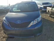 ✅ 2014 Toyota Sienna LE • VIN: 5TDJK3DC2ES072147 • Lot: 96370815. Listed on Copart with 101,572 mi. Free auction sales archive from the USA and detailed vehicle history report at DreamBid. Image 5.