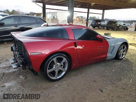✅ 2009 Chevrolet Corvette 3LT • VIN: 1G1YY26W595108612 • Lot: 44327295. Listed on Copart with 47,761 mi. Free auction sales archive from the USA and detailed vehicle history report at DreamBid. Image 3.