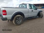 ✅ 2005 Ford F-150 XL • VIN: 1FTRF12255NB51355 • Lot: 43797826. Wystawiony na IAAI z przebiegiem 186 078 mil. Bezpłatny archiwum sprzedaży aukcyjnych z USA i szczegółowy raport historii pojazdu na DreamBid. Zdjęcie 4.