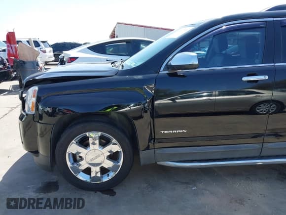 ✅ 2015 GMC Terrain SLT • VIN: 2GKFLSE30F6154468 • Лот: 41827785. Опубликован ранее на IAAI с пробегом 81 139 миль. Бесплатный доступ к архиву аукционных продаж из США и подробный отчёт об истории автомобиля на DreamBid. Изображение 17.