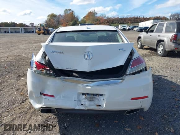 ✅ 2012 Acura TL Auto • VIN: 19UUA8F29CA036775 • Lot: 43542998. Wystawiony na IAAI z przebiegiem 176 989 mil. Bezpłatny archiwum sprzedaży aukcyjnych z USA i szczegółowy raport historii pojazdu na DreamBid. Zdjęcie 16.
