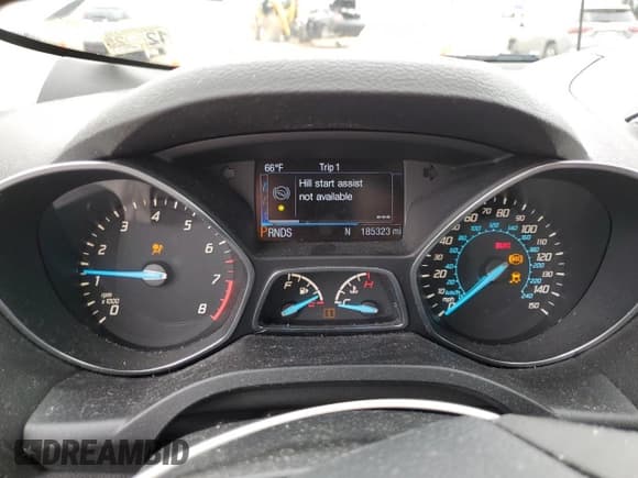 ✅ 2013 Ford Escape Titanium • VIN: 1FMCU9J97DUC31958 • Lot: 57573075. Listed on Copart with 185,323 mi. Free auction sales archive from the USA and detailed vehicle history report at DreamBid. Image 9.