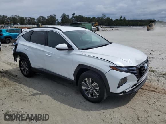 ✅ 2024 Hyundai Tucson Blue • VIN: KM8JBCD1XRU219181 • Lot: 71681974. Wystawiony na Copart z przebiegiem 488 mil. Bezpłatny archiwum sprzedaży aukcyjnych z USA i szczegółowy raport historii pojazdu na DreamBid. Zdjęcie 4.