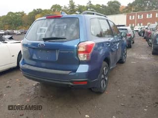 ✅ 2018 Subaru Forester • VIN: JF2SJABC6JH562685 • Lot: 43443394. Wystawiony na IAAI z przebiegiem 90 915 mil. Bezpłatny archiwum sprzedaży aukcyjnych z USA i szczegółowy raport historii pojazdu na DreamBid. Zdjęcie 4.