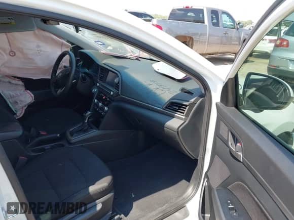 2020 Hyundai Elantra Eco с VIN 5NPD94LA2LH599767, выставлен на аукционе IAAI как лот 43252510 с пробегом 149 078 миль миль и . История ставок и продаж доступна на DreamBid. Изображение 5.