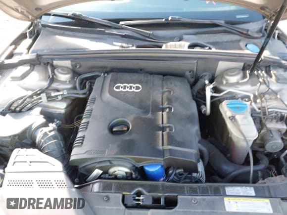 ✅ 2011 Audi A5 Prestige • VIN: WAUVFAFH9BN009564 • Лот: 43633741. Опубликован ранее на IAAI с пробегом 128 833 миль. Бесплатный доступ к архиву аукционных продаж из США и подробный отчёт об истории автомобиля на DreamBid. Изображение 10.