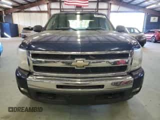 2011 Chevrolet Silverado 1500 LT with VIN 3GCPKSE3XBG130972, listed as a Copart auction lot 84892865 with 164,272 mi miles and Clean title. Bid and sale history available at DreamBid. Image 5.