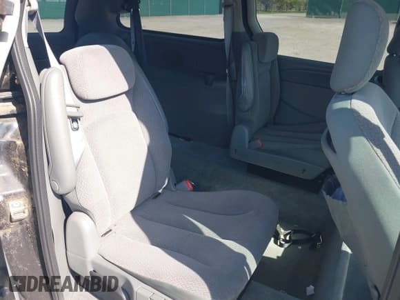 ✅ 2007 Dodge Grand Caravan SXT • VIN: 2D4GP44L87R314357 • Лот: 43360454. Опубликован ранее на IAAI с пробегом 87 557 миль. Бесплатный доступ к архиву аукционных продаж из США и подробный отчёт об истории автомобиля на DreamBid. Изображение 8.