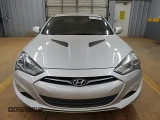 ✅ 2015 Hyundai Genesis Coupe Ultimate • VIN: KMHHU6KJ5FU123709 • Lot: 47118865. Wystawiony na Copart z przebiegiem 166 337 mil. Bezpłatny archiwum sprzedaży aukcyjnych z USA i szczegółowy raport historii pojazdu na DreamBid. Zdjęcie 5.
