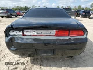 ✅ 2014 Dodge Challenger SXT • VIN: 2C3CDYAG2EH285528 • Lot: 79837834. Wystawiony na Copart z przebiegiem 183 623 mil. Bezpłatny archiwum sprzedaży aukcyjnych z USA i szczegółowy raport historii pojazdu na DreamBid. Zdjęcie 6.