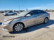 ✅ 2014 Hyundai Sonata Limited • VIN: 5NPEC4AC8EH831589 • Лот: 92251265. Опубликован ранее на Copart с пробегом Не указан. Бесплатный доступ к архиву аукционных продаж из США и подробный отчёт об истории автомобиля на DreamBid. Изображение 1.