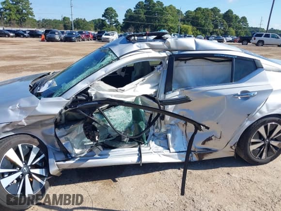 ✅ 2021 Nissan Altima SV • VIN: 1N4BL4DV2MN416773 • Lot: 43304002. Wystawiony na IAAI z przebiegiem Nie podano. Bezpłatny archiwum sprzedaży aukcyjnych z USA i szczegółowy raport historii pojazdu na DreamBid. Zdjęcie 6.