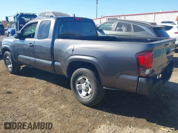 ✅ 2022 Toyota Tacoma SR • VIN: 3TYRX5GN2NT053728 • Лот: 43610546. Опубликован ранее на IAAI с пробегом 36 686 миль. Бесплатный доступ к архиву аукционных продаж из США и подробный отчёт об истории автомобиля на DreamBid. Изображение 3.