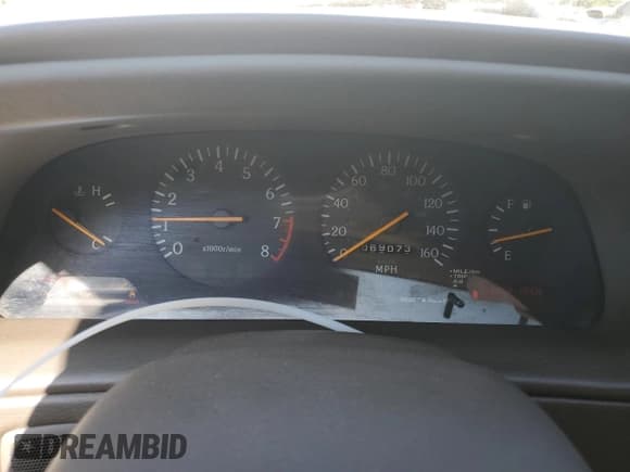 ✅ 1994 Infiniti Q45 • VIN: JNKNG01D3RM252218 • Lot: 55309475. Wystawiony na Copart z przebiegiem 69 073 mil. Bezpłatny archiwum sprzedaży aukcyjnych z USA i szczegółowy raport historii pojazdu na DreamBid. Zdjęcie 9.